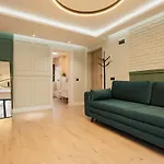Nest Meteor 4* Клуж-Напока