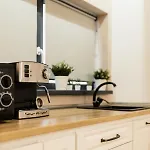 Апартаменти Nest Meteor 4*