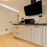 Nest Meteor 4*