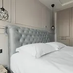 Nest Meteor 4*