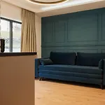 Nest Meteor 4* Κλουζ-Ναπόκα