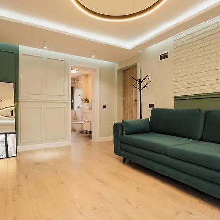 Nest Meteor 4* 클루지나포카