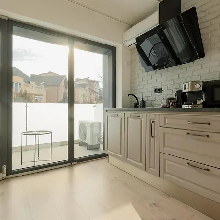 Nest Meteor Apartment