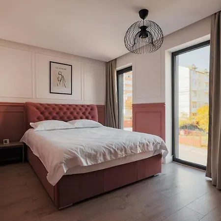 Daire Nest Meteor 4*