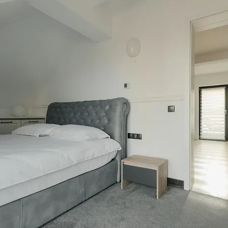 Apartment Nest Meteor *