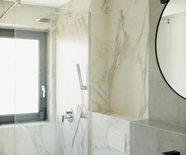 Nest Meteor Apartment Cluj-Napoca