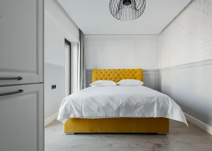 Nest Meteor Κλουζ-Ναπόκα