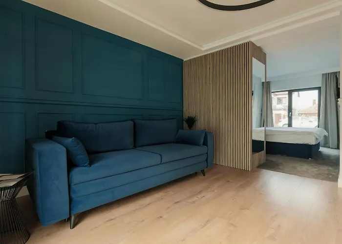 Nest Meteor 4* Kaloşvar