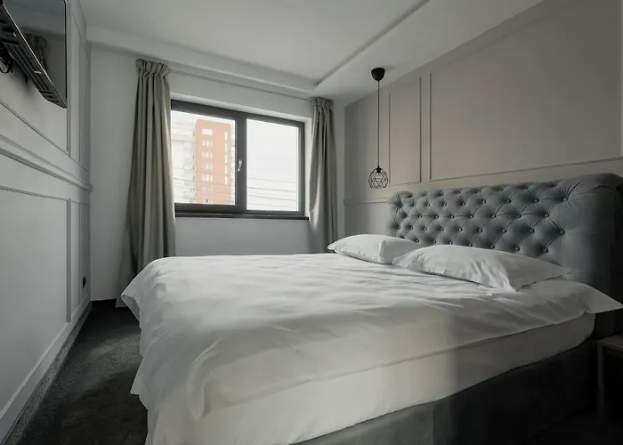 Nest Meteor Κλουζ-Ναπόκα